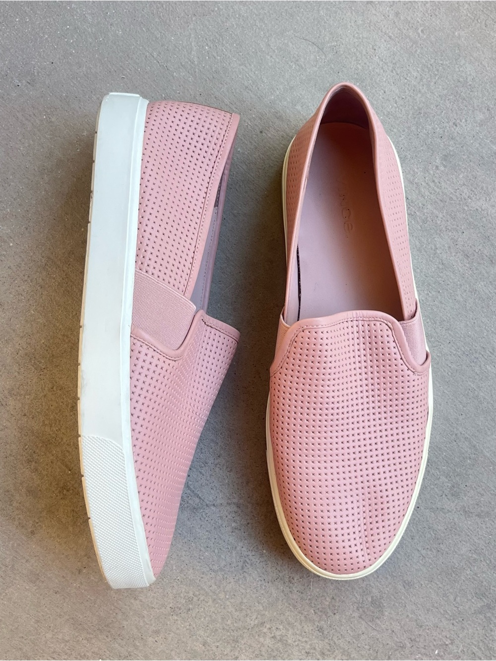VINCE pink leather sneakers 8.5